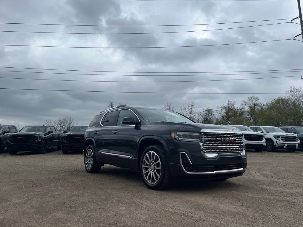 Used 2022 Hunter Green GMC Denali image 5