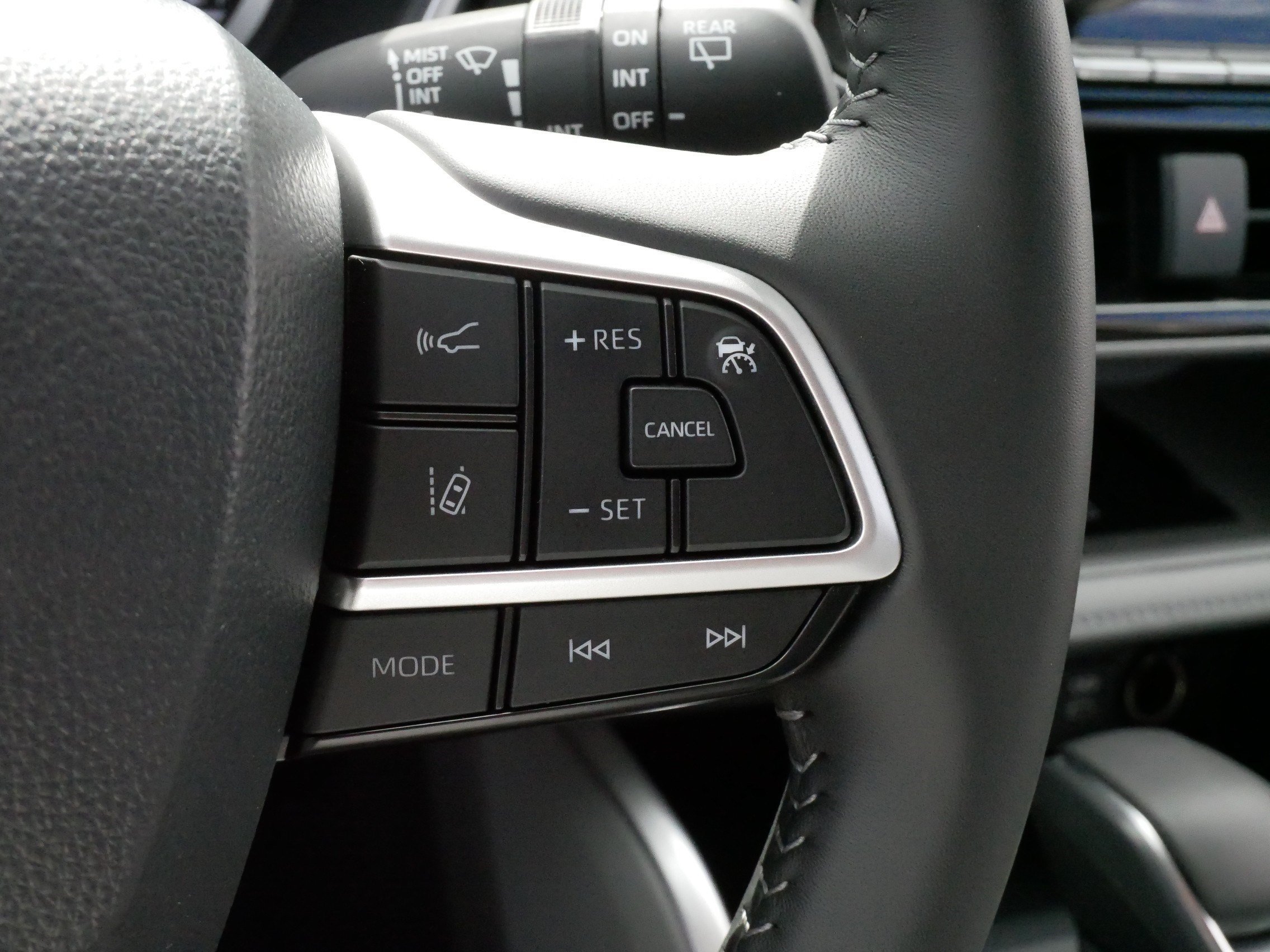 Certified Used 2026 Wind Chill Pearl Toyota XLE image 26