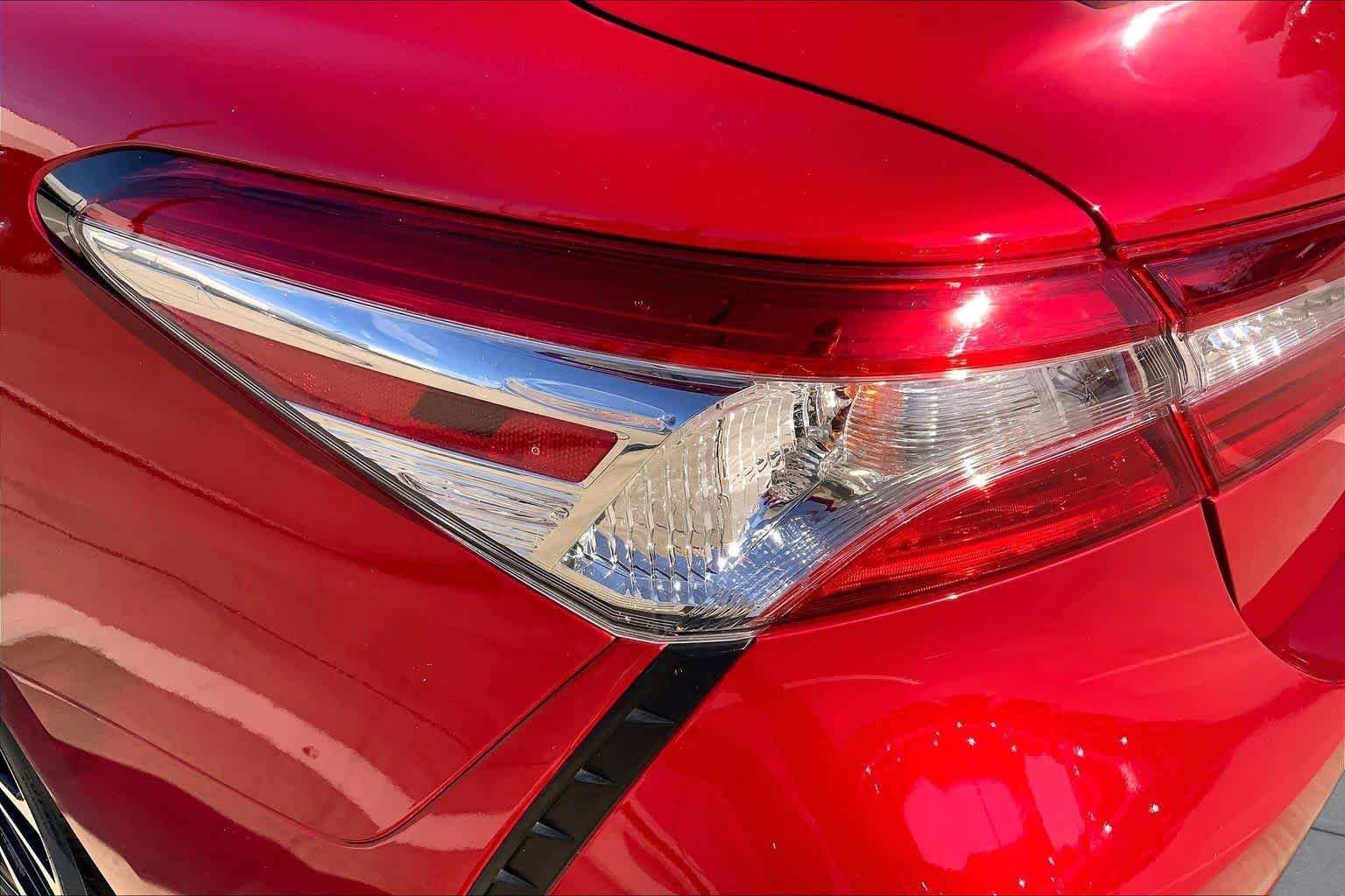 Used 2020 Supersonic Red Toyota SE image 29