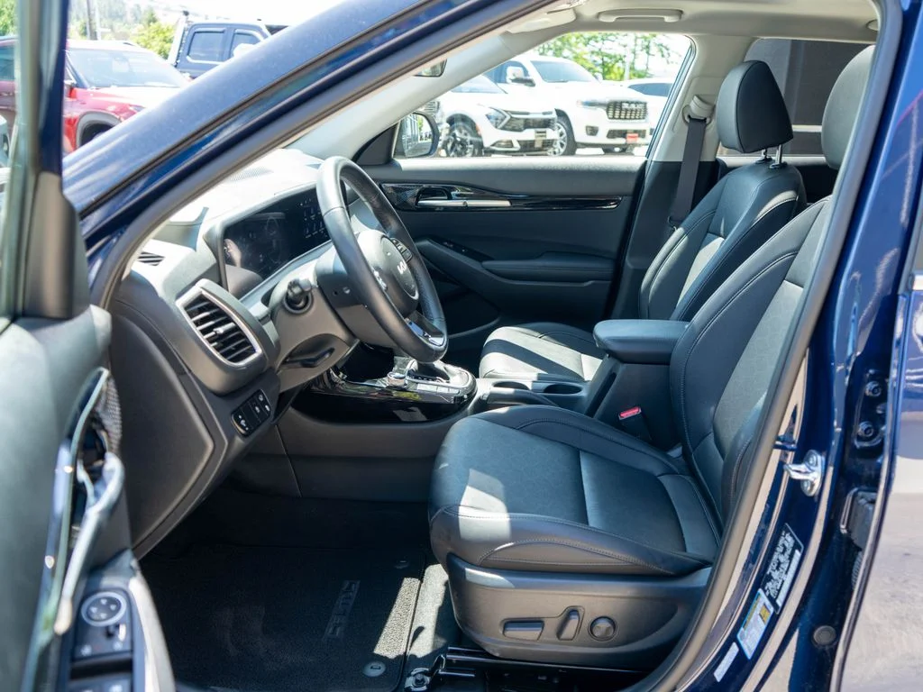 2026 Kia Seltos EX - Photo 11