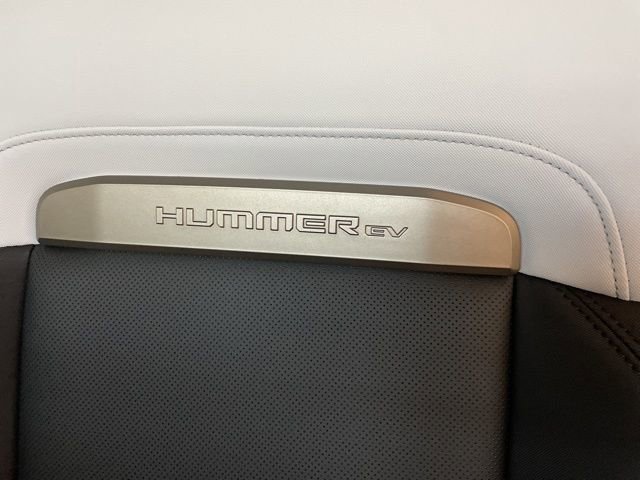 2025 GMC HUMMER EV 2X - Photo 24