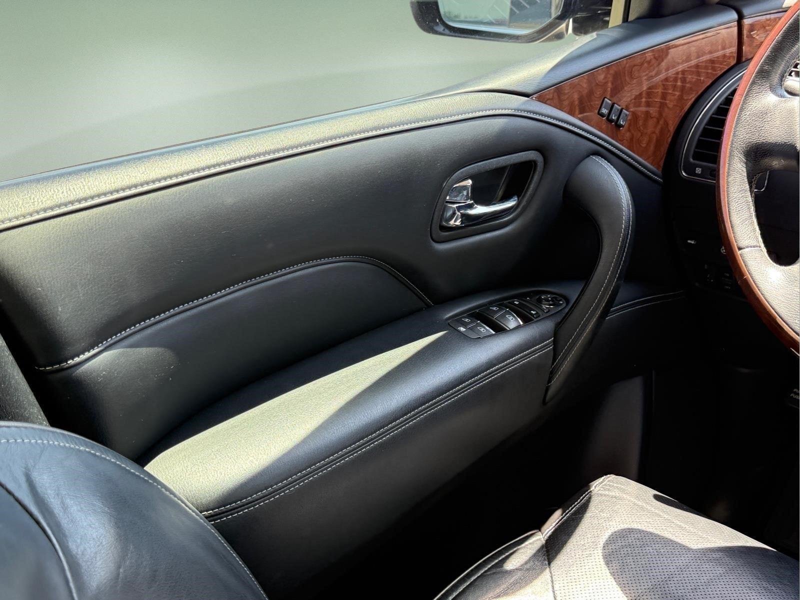 Used 2019 Graphite Shadow INFINITI LUXE image 32