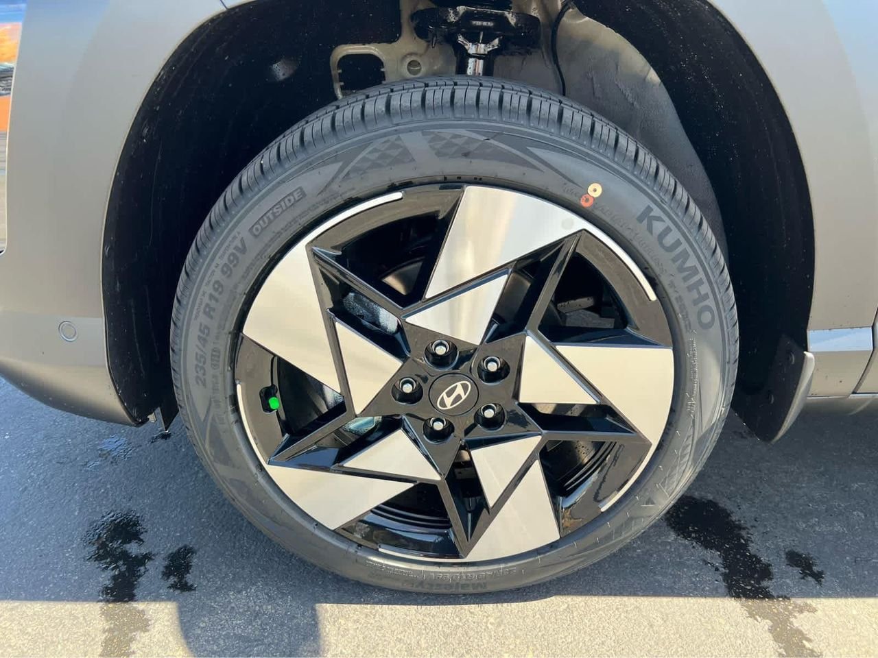 New 2026 Cyber Gray Metallic Hyundai Limited AWD image 13