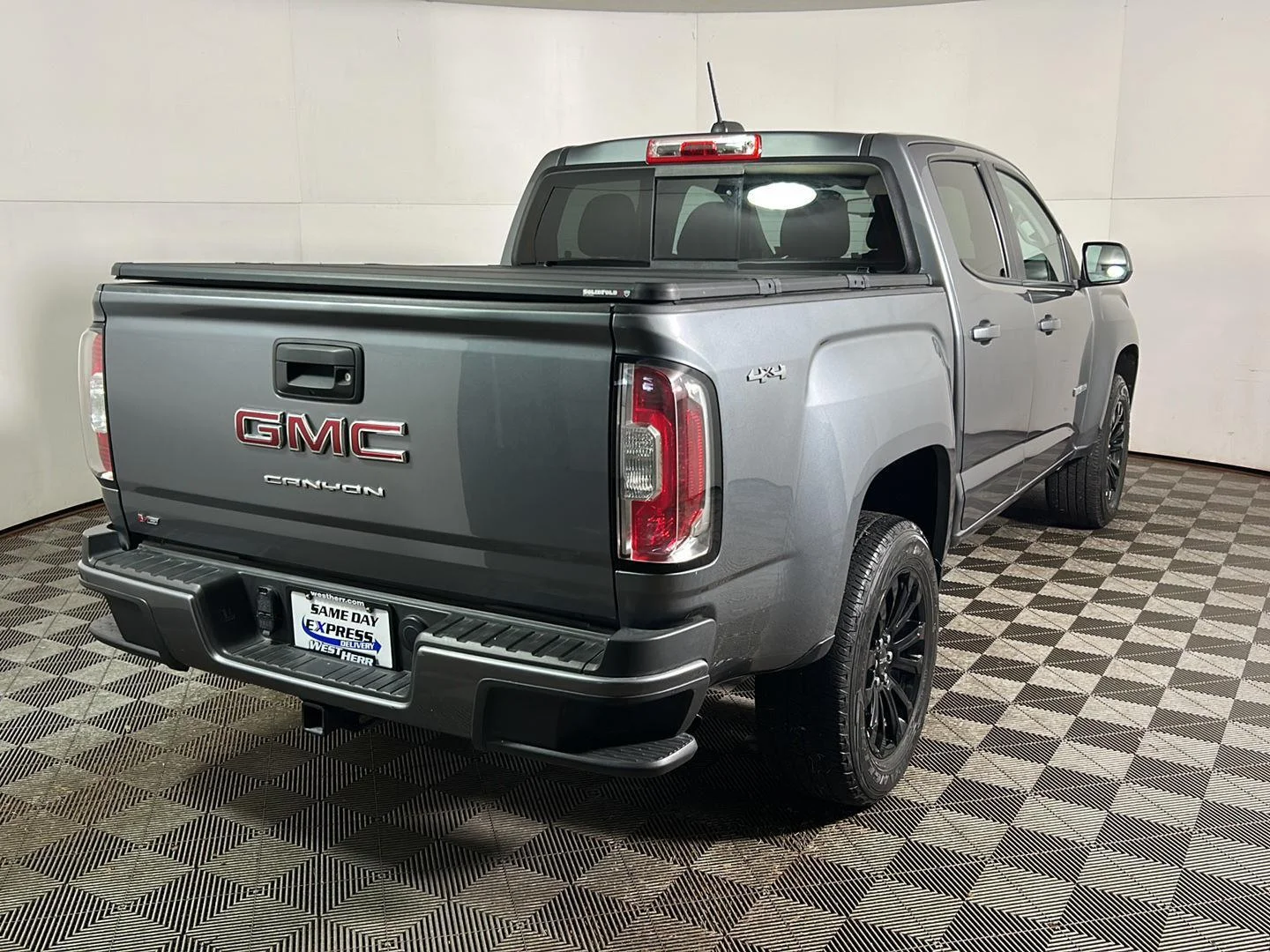 Used 2022 Satin Steel Metallic GMC 4WD Elevation image 6