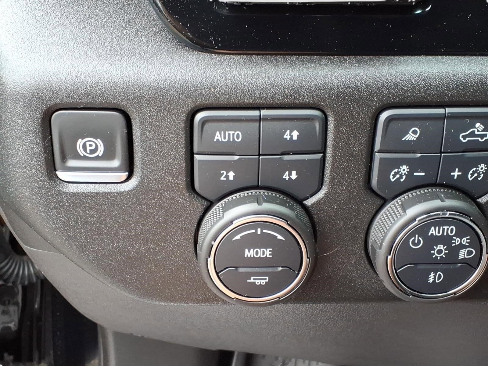 2025 Chevrolet Silverado 1500 LTZ - Photo 28