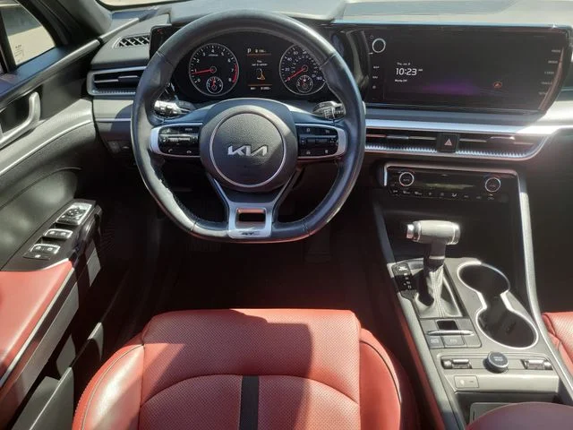 Used 2024 Gray Kia GT-Line image 15