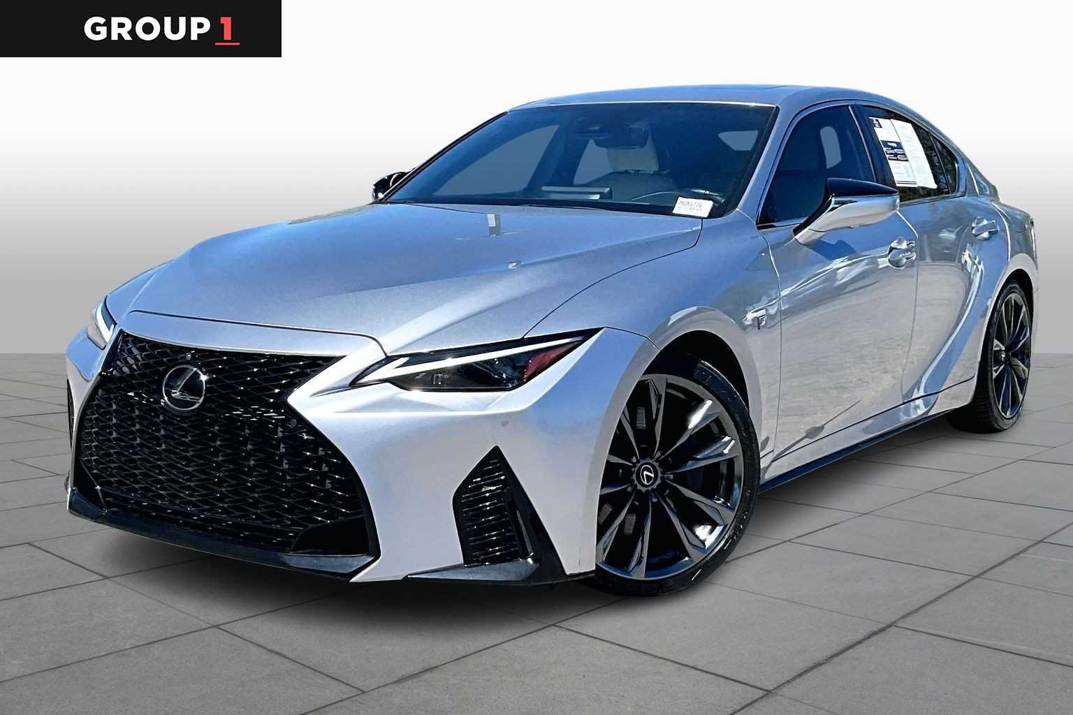 2023 Lexus IS