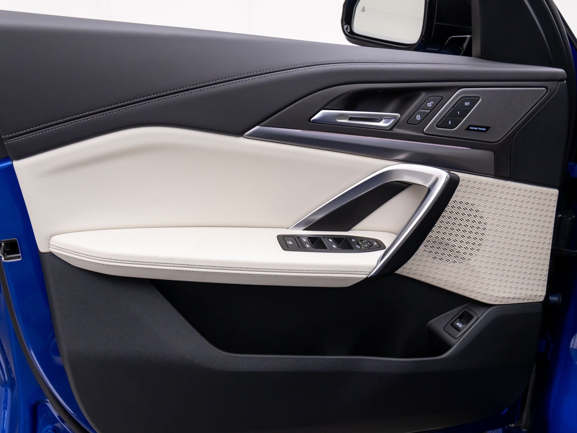 New 2026 Portimao Blue Metallic BMW xDrive28i image 13