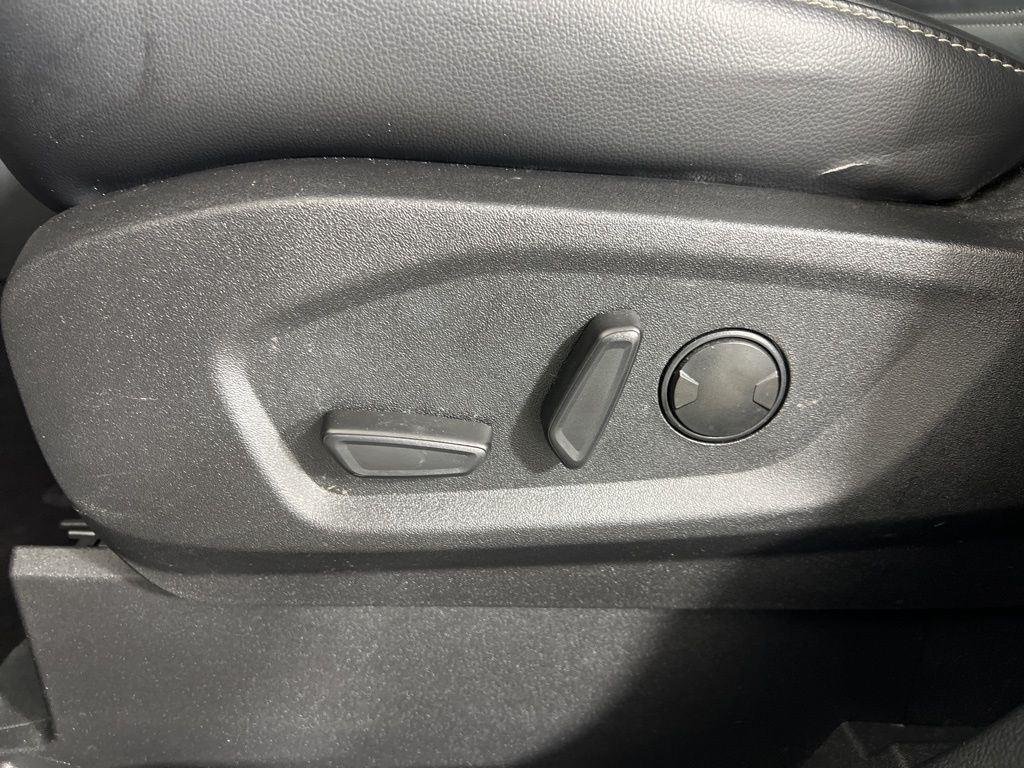 Used 2024 Silver Metallic Ford SEL image 14