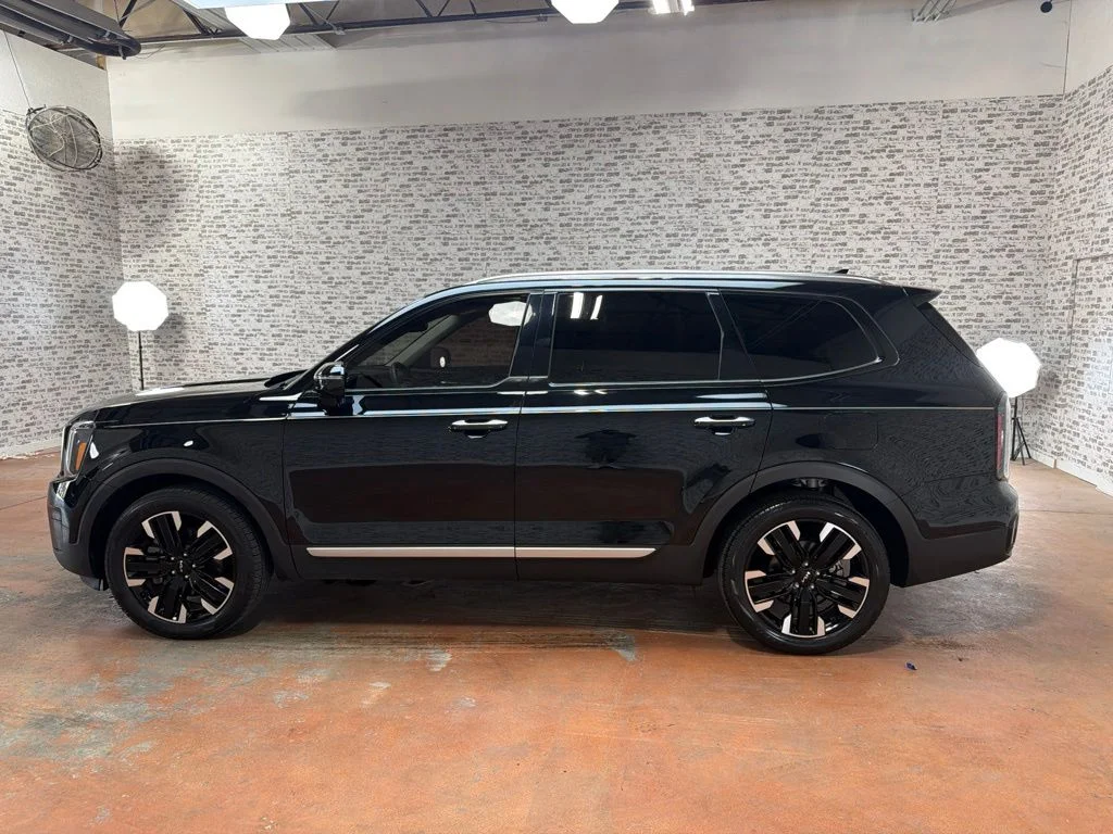 Used 2024 Ebony Black Kia SX image 4