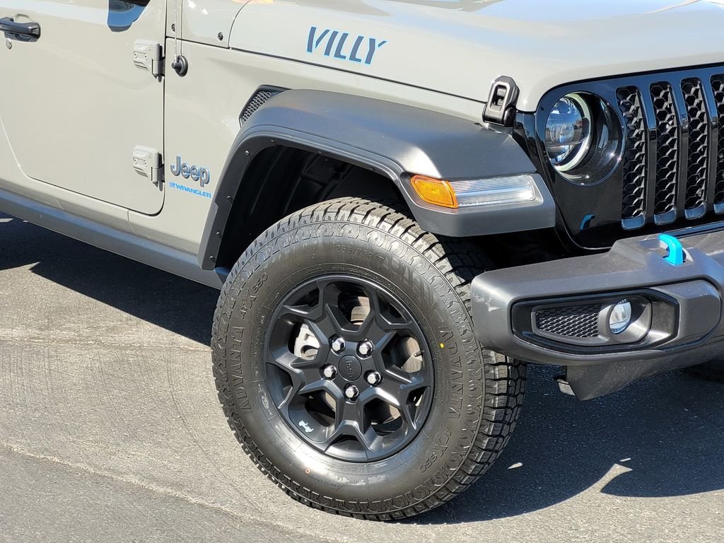 Used 2023 Gray Jeep Willys 4xe image 9