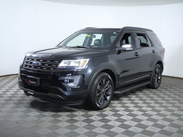 Certified 2017 Ford Explorer XLT with VIN 1FM5K8D80HGD03650 for sale in Shakopee, Minnesota