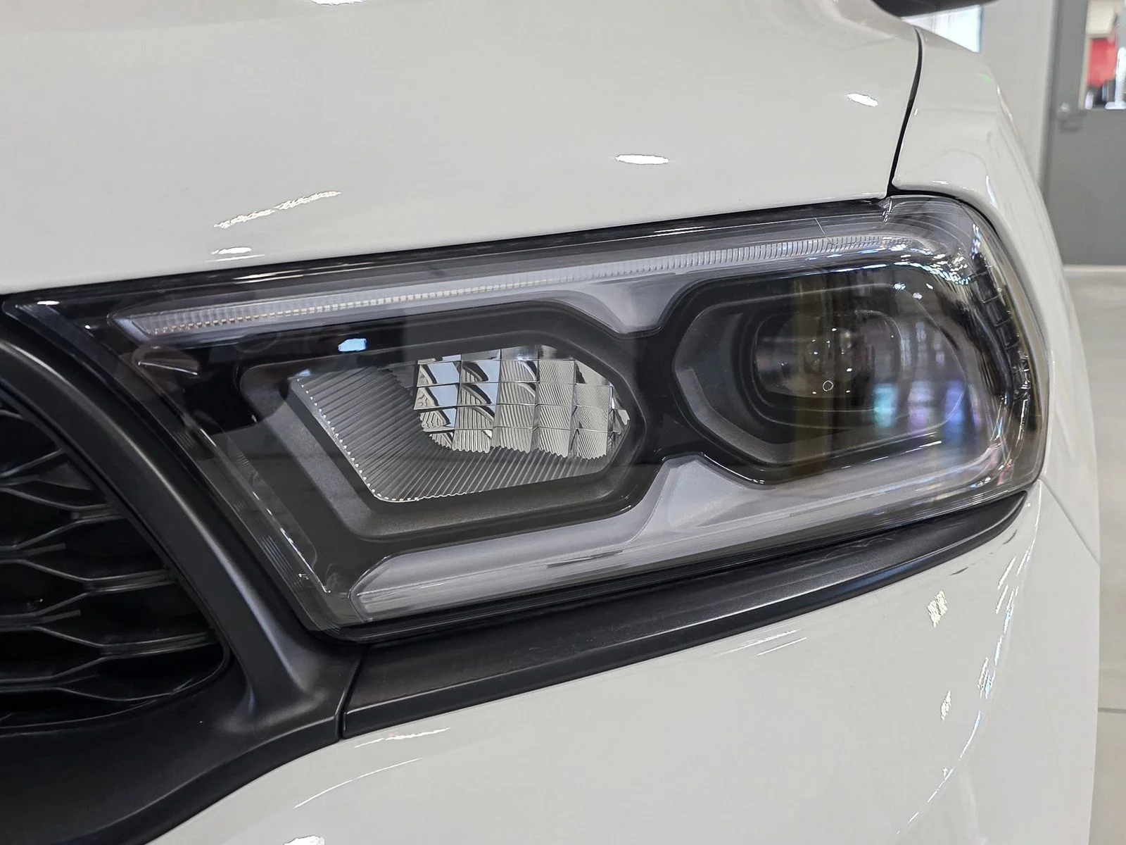 2025 Dodge Durango R/T - Photo 14