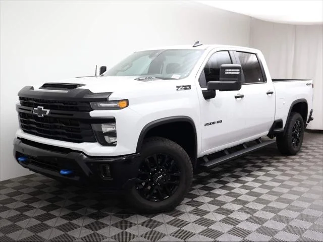 Used 2025 Summit White Chevrolet Custom image 1