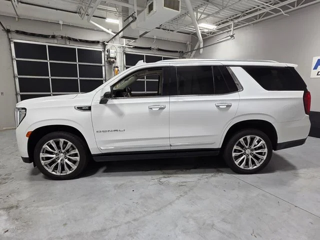 Used 2021 White GMC Denali image 4