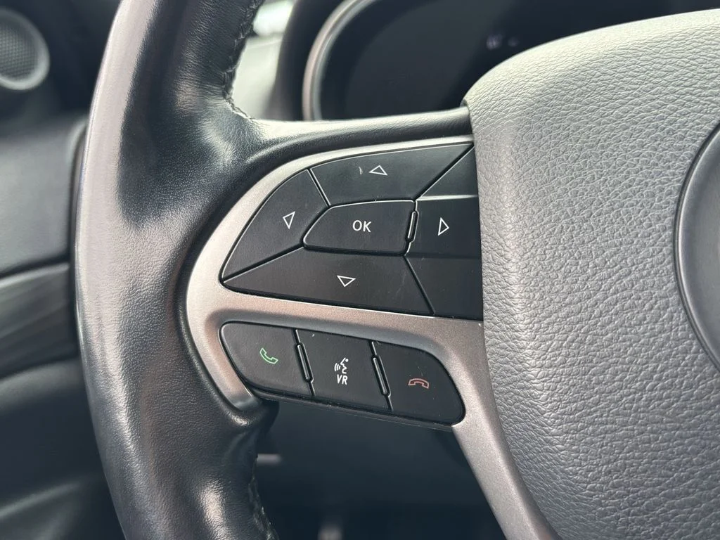 Used 2021 Red Jeep Laredo X image 23