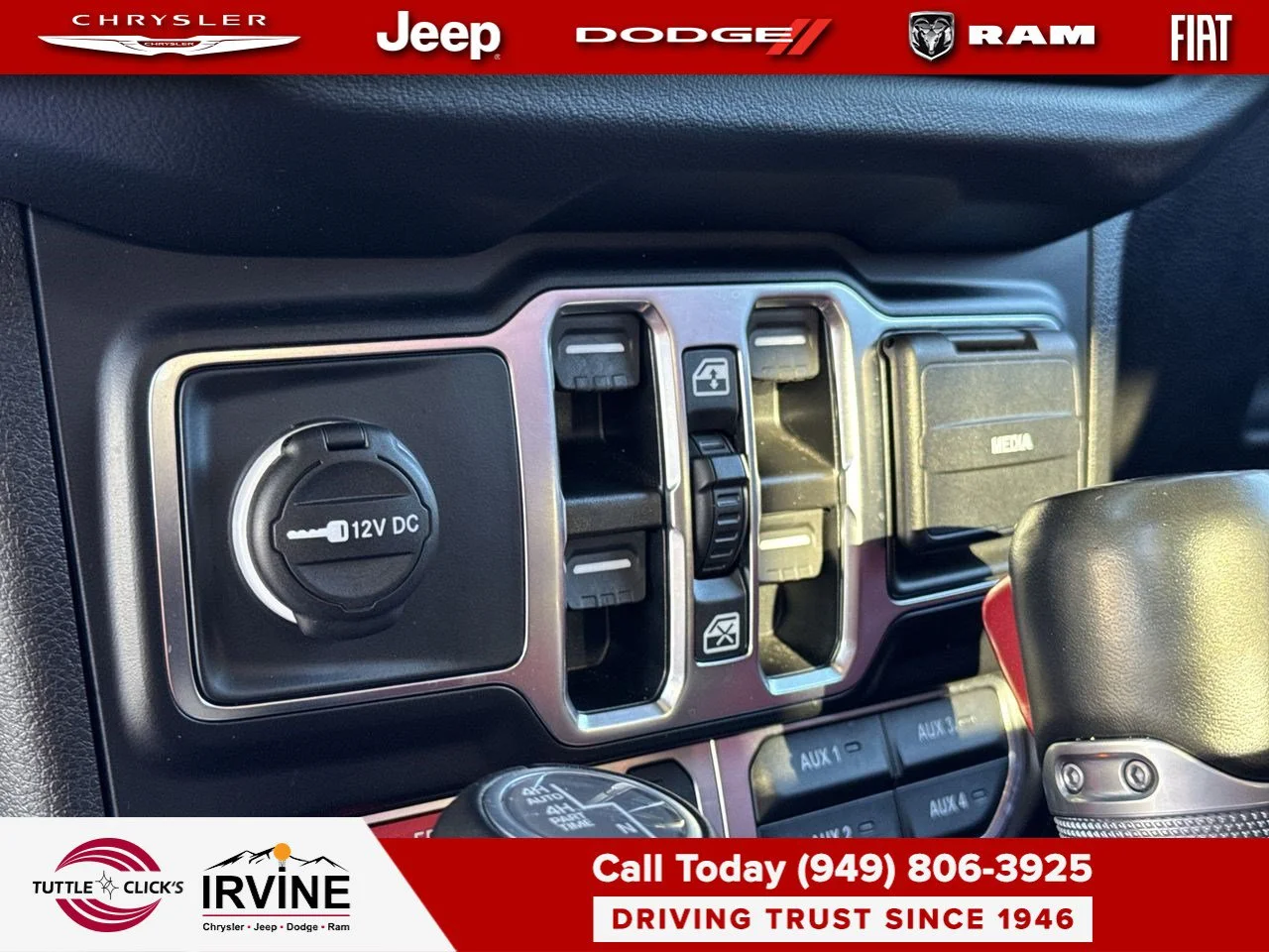 Used 2024 Silver Zynith Clearcoat Jeep Rubicon 392 image 31