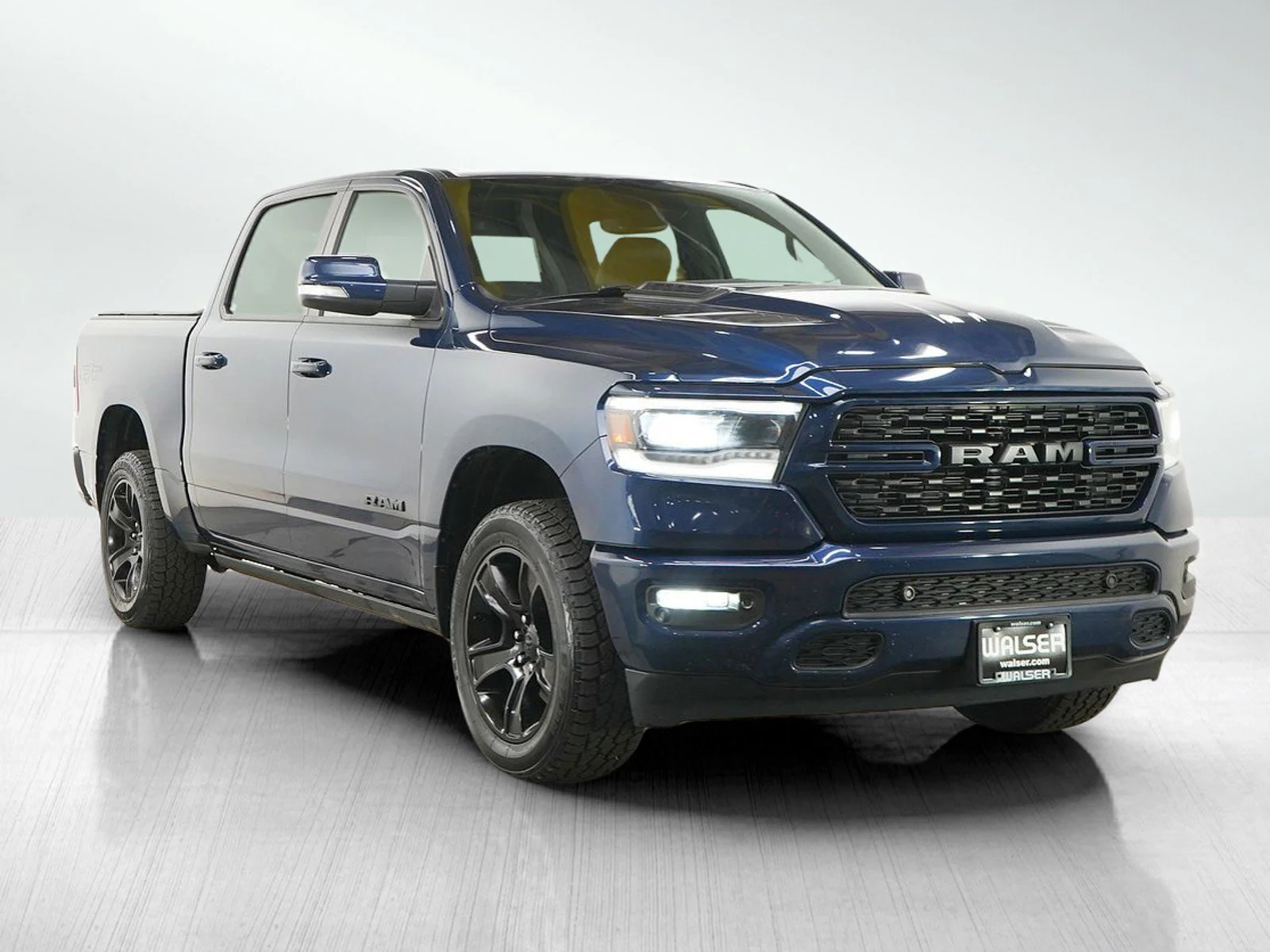 Used 2022 Patriot Blue Pearlcoat Ram Sport image 7