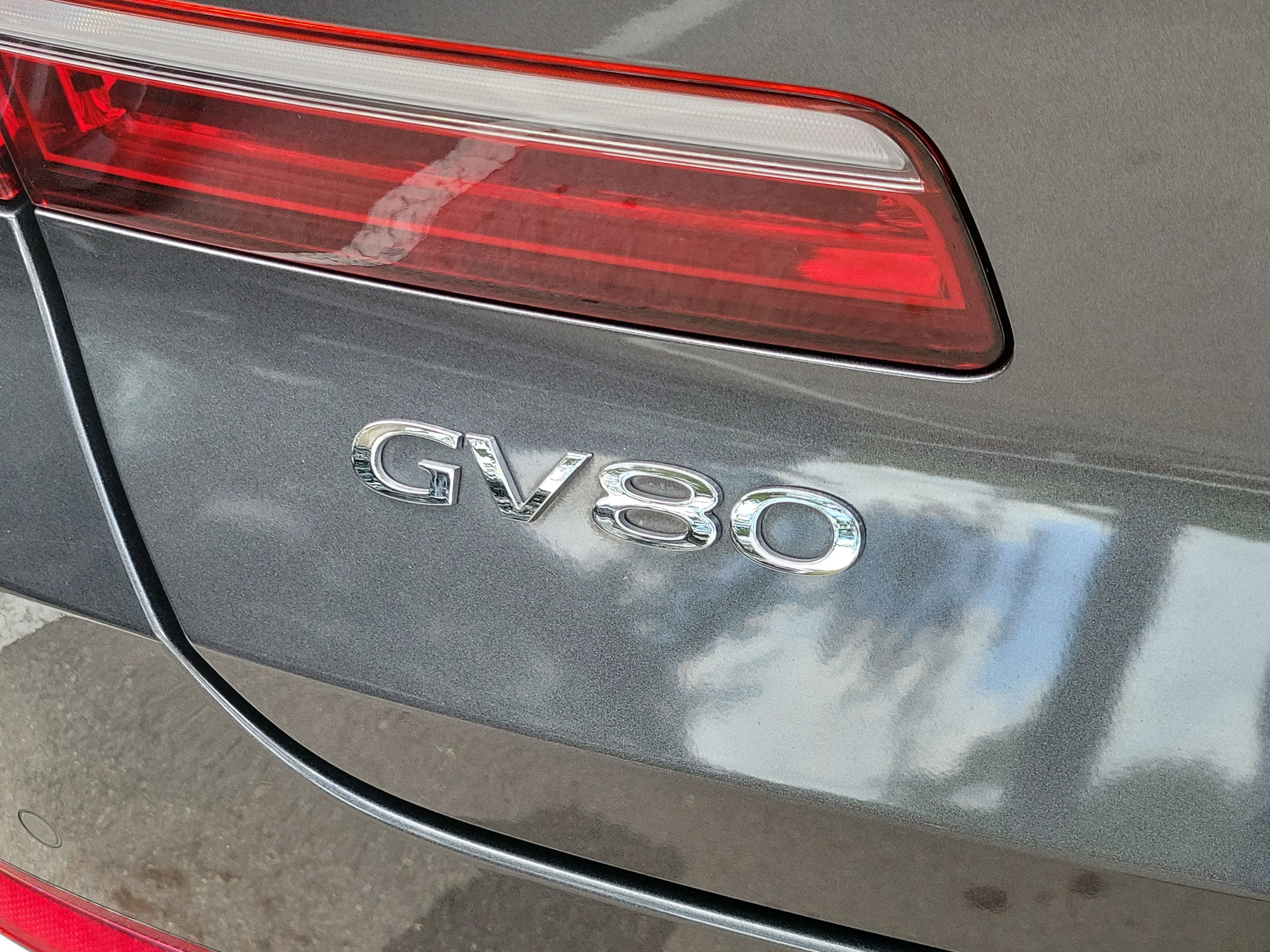 Used 2021 Himalayan Gray Genesis 3.5T image 6
