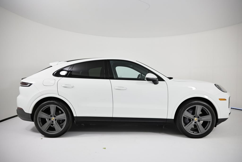 Used 2024 White Porsche  image 7