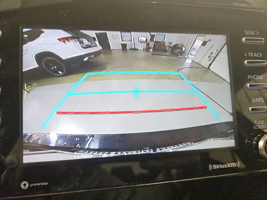 2022 Toyota Camry SE - Photo 20
