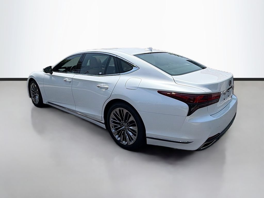 Used 2021 White Lexus 500 Base image 7