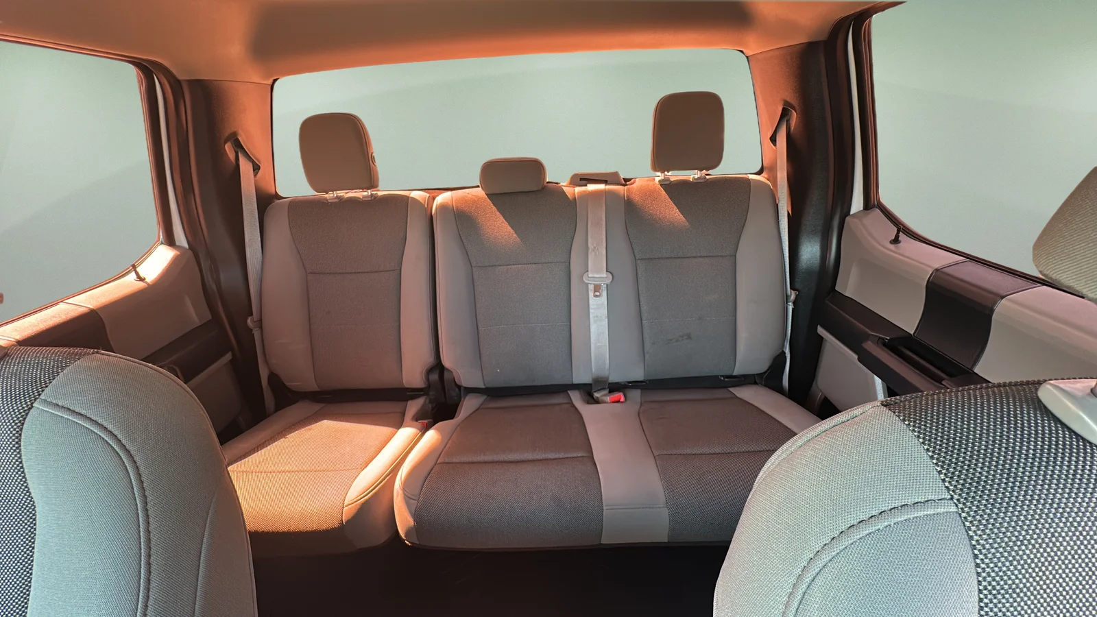 Used 2019 White Ford XL image 19