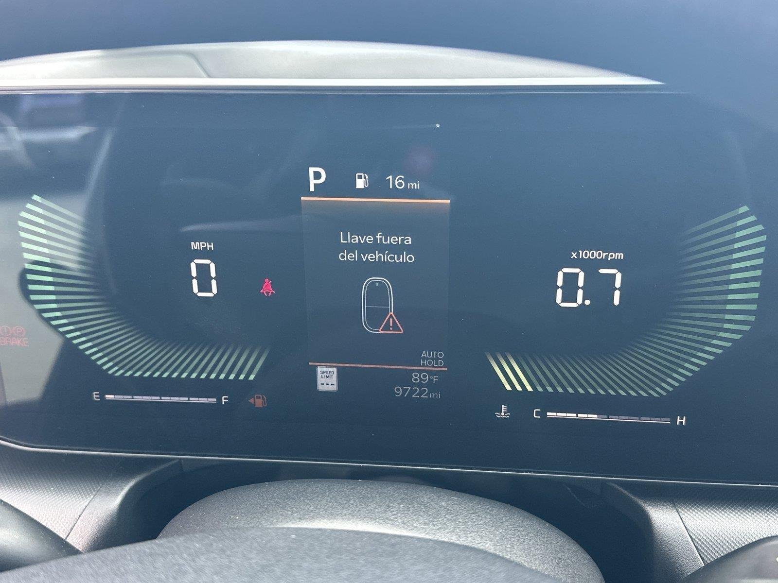 Certified Used 2025 Snow White Pearl Kia LX image 11