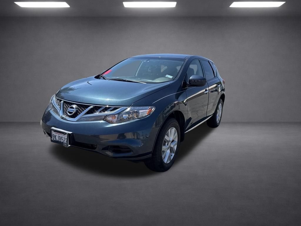 Used 2013 Blue Nissan S image 3