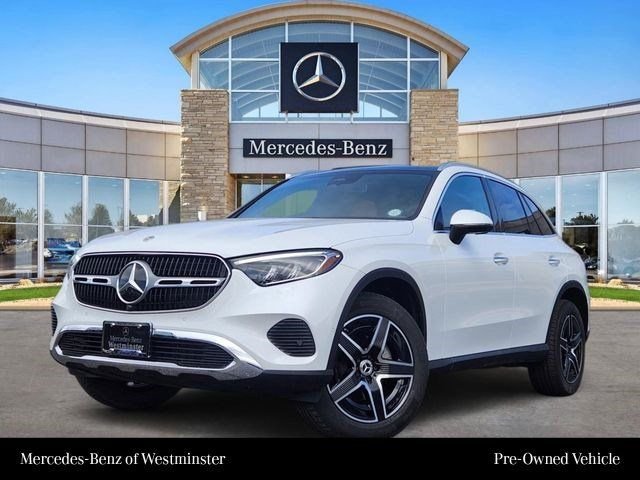 Certified Used 2026  Mercedes-Benz GLC 300 image 1