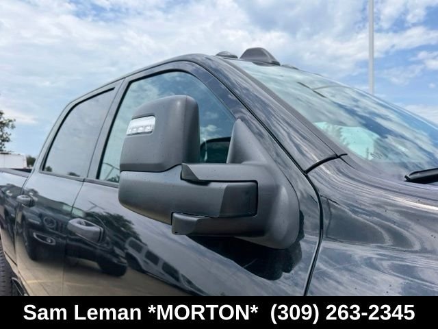 New 2026 Diamond Black Crystal Pearlcoat Ram  image 6