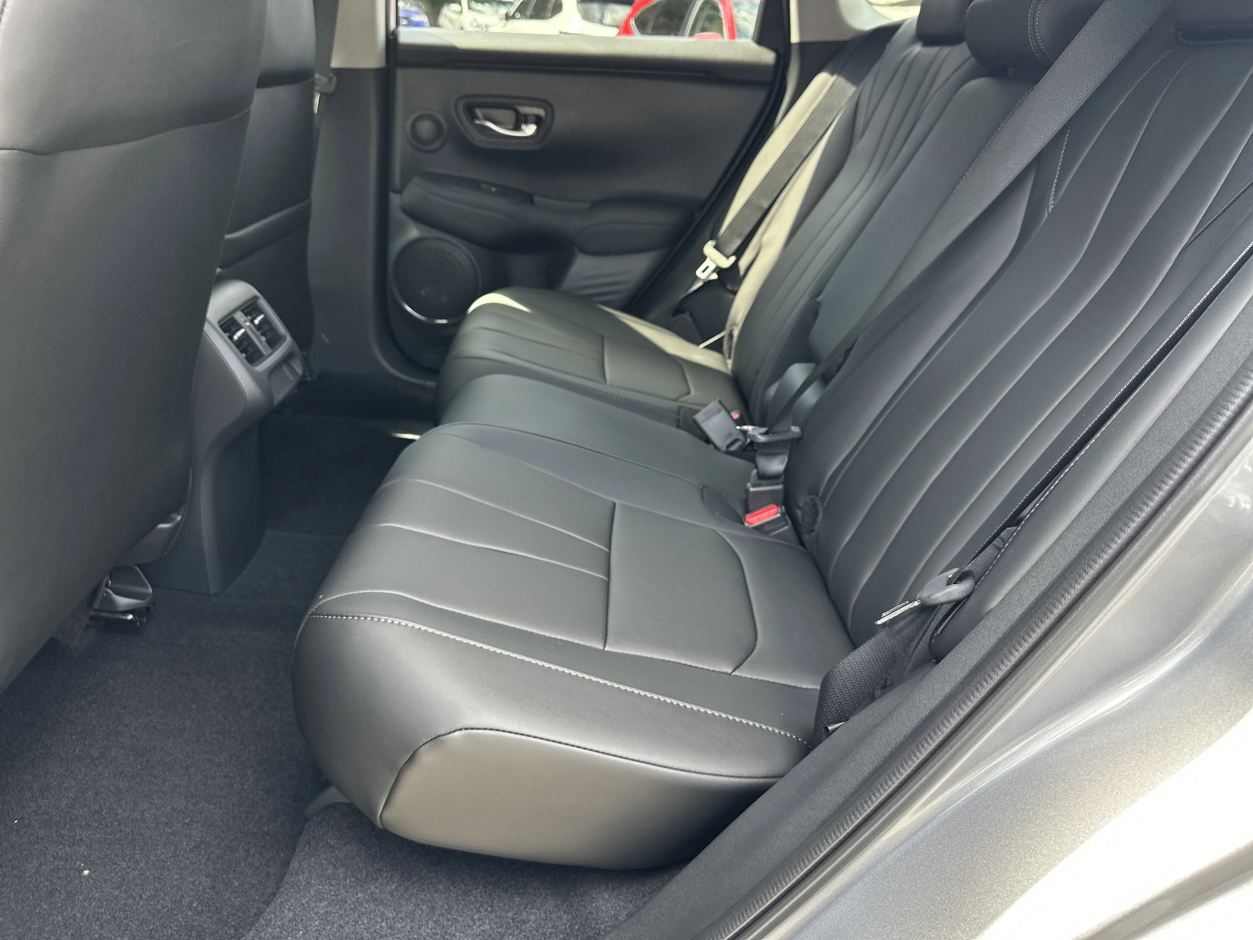 New 2025 Solar Silver Metallic Acura  image 13