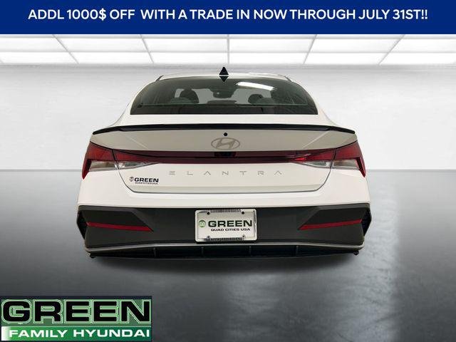 New 2026 White Hyundai SEL Sport image 5