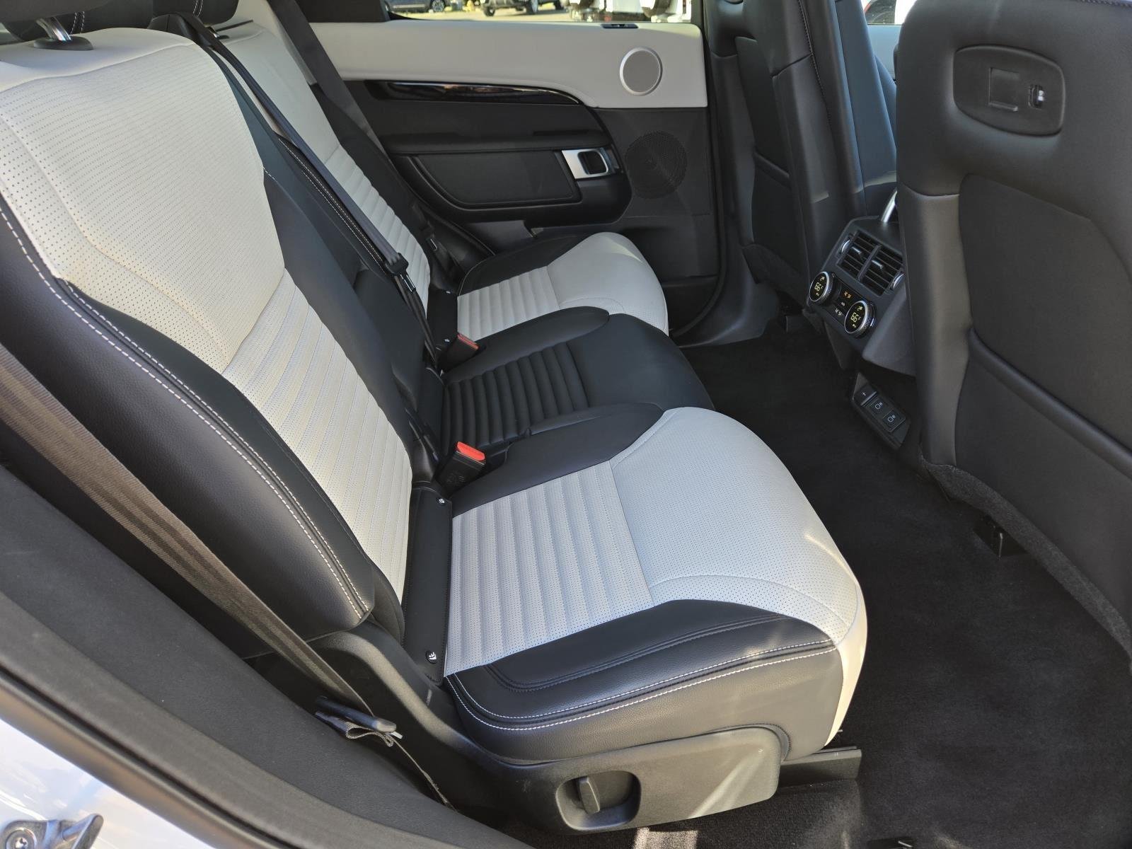 Used 2025 Fuji White Land Rover S image 24