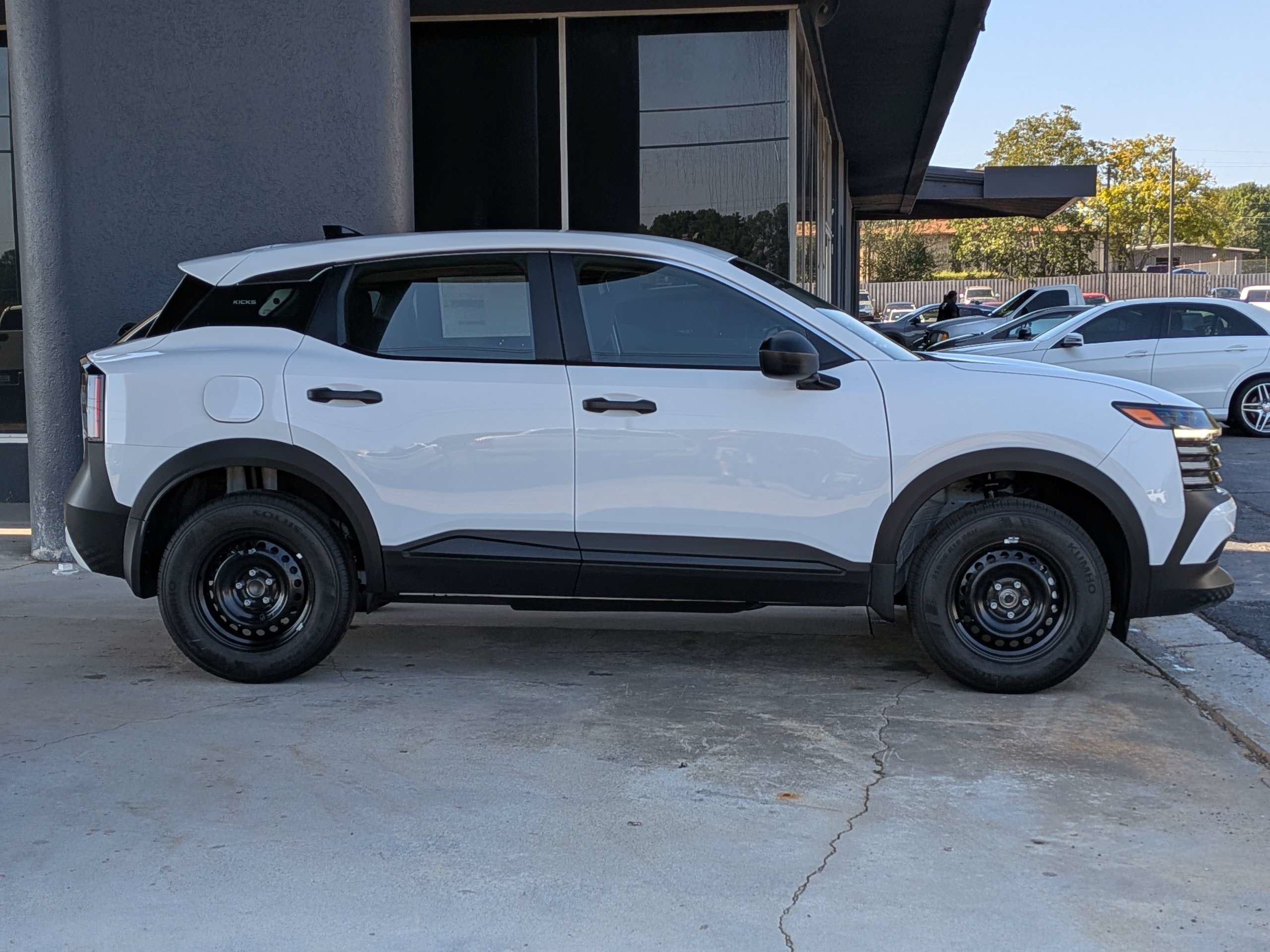 New 2027 White Nissan S image 2