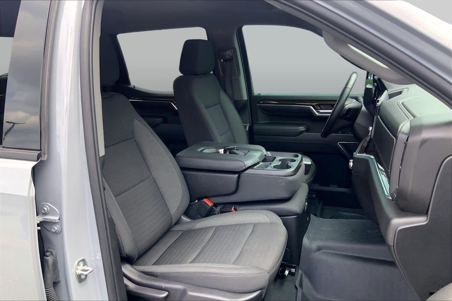 Used 2024 Thunderstorm Gray GMC Elevation image 9