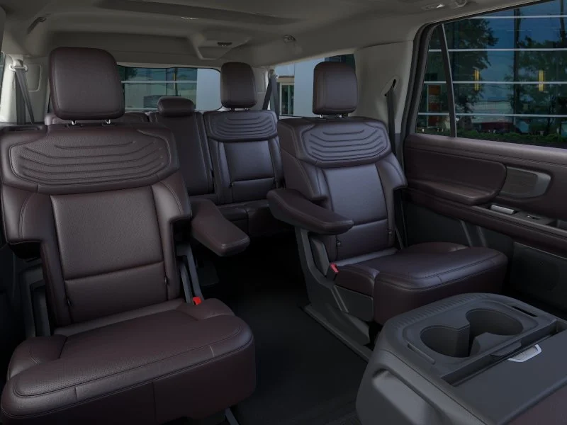 New 2026 Agate Black Metallic Ford MAX Platinum® image 30
