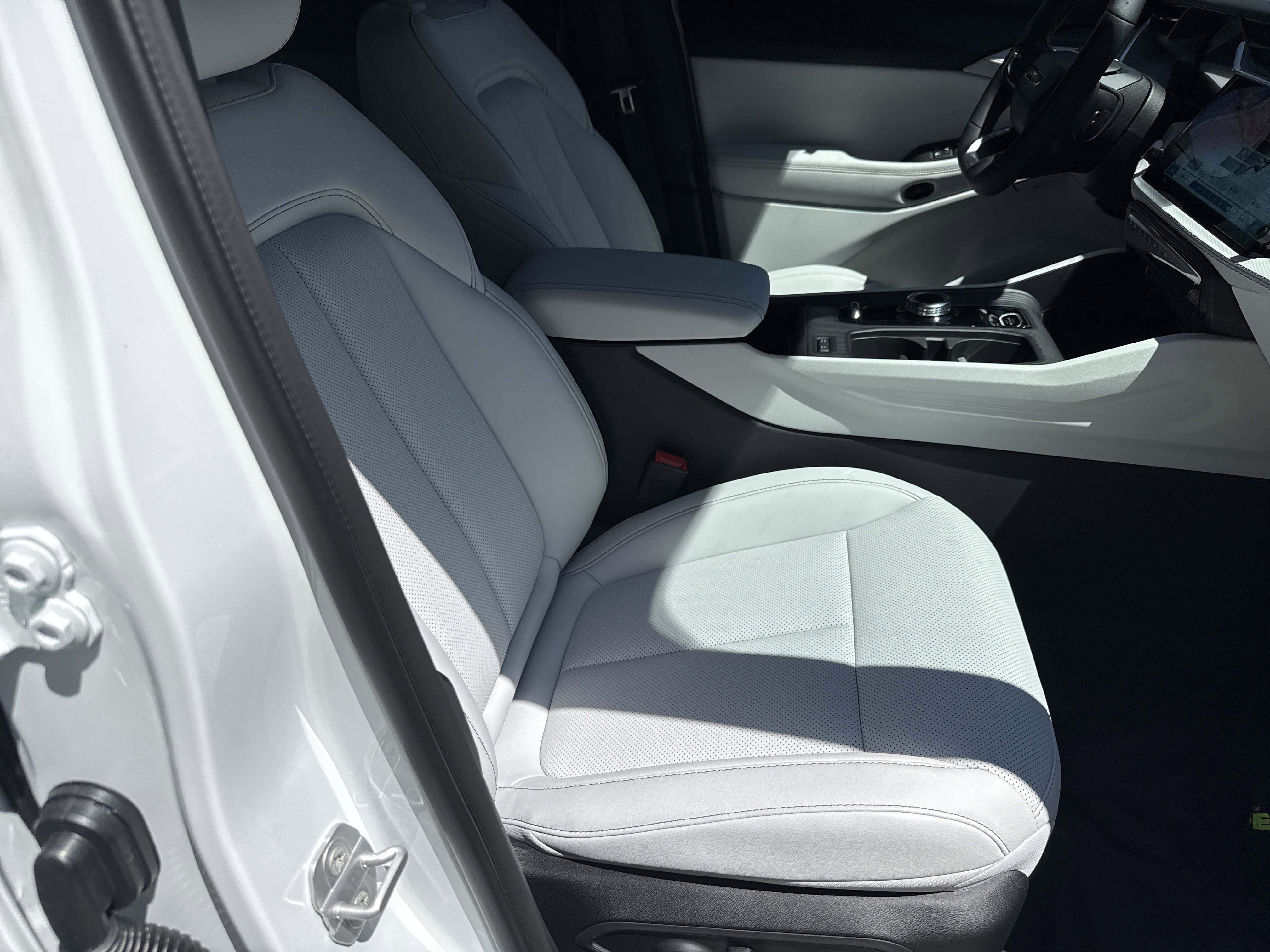 New 2026 Bright White Clearcoat Jeep Limited image 13