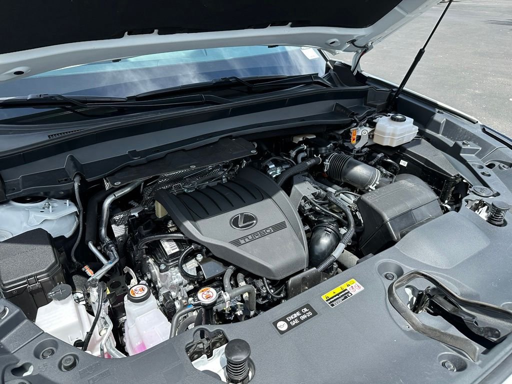Used 2025 Beige Lexus 500h F SPORT Premium image 31