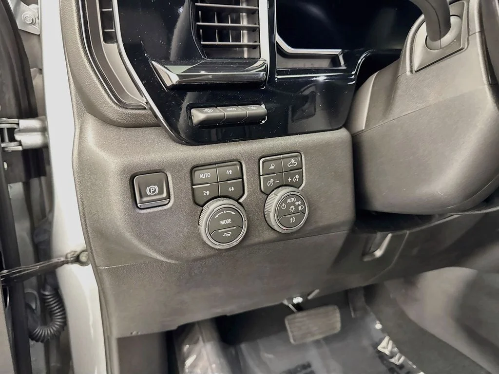 Used 2026 Gray Chevrolet ZR2 image 10