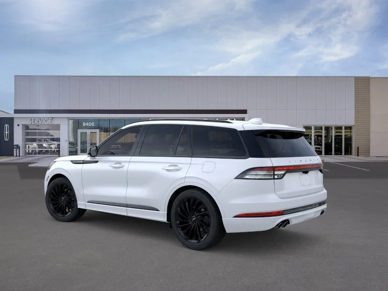 New 2026 Pristine White Metallic Tri-Coat Lincoln Reserve image 4