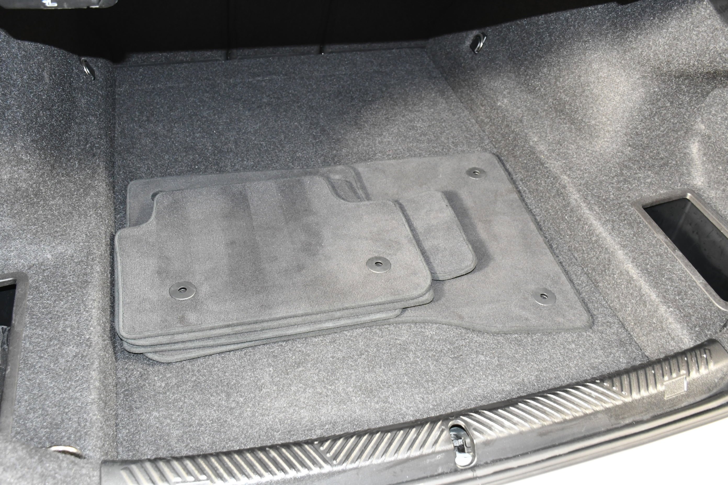 2025 BMW 5 Series 530i - Photo 50