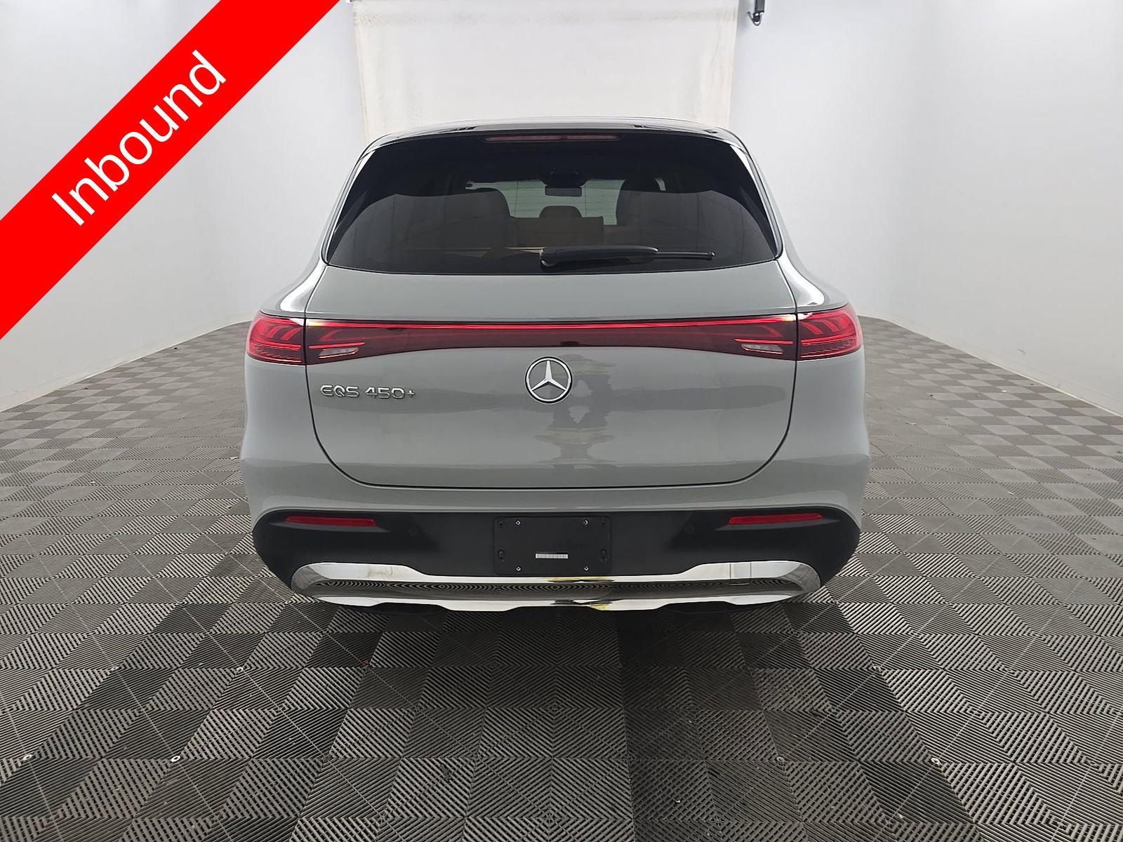 Used 2024 Gray Mercedes-Benz 450 image 5