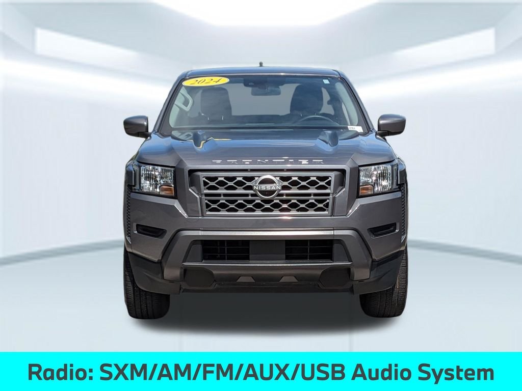 Used 2024 Gray Nissan SV image 12