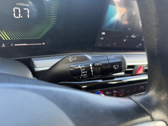 Used 2025 Gray Kia LXS image 14