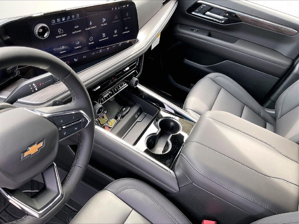 2026 Chevrolet Tahoe LT - Photo 13