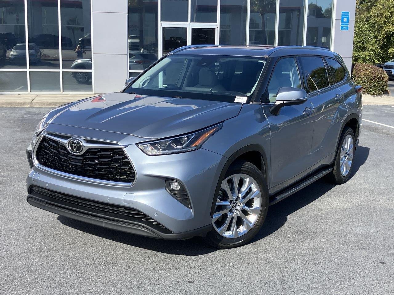 Used 2023 Gray (Moon Dust) Toyota Limited image 1