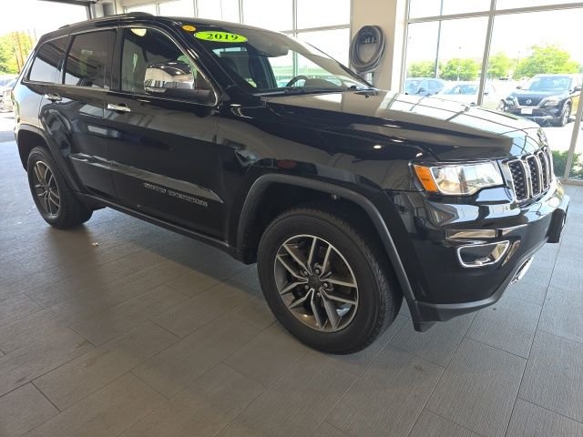 Used 2019 Black Jeep Limited image 1