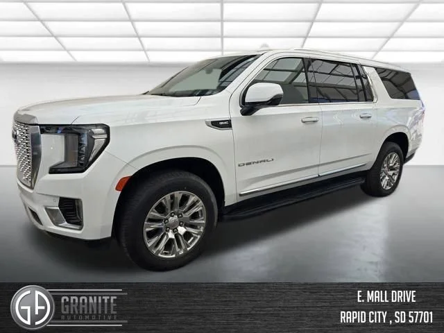 2024 GMC Yukon Denali AWD's photo