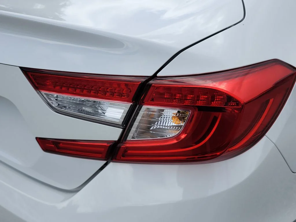 Used 2019 White Honda EX-L image 7